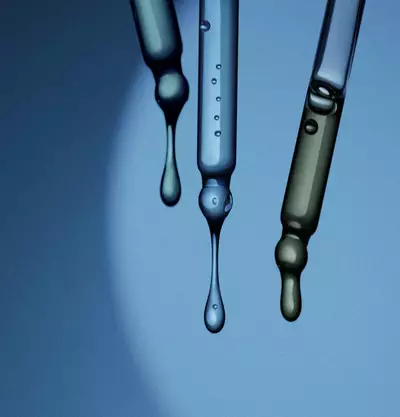 How to apply Resolute Facial Concentrate