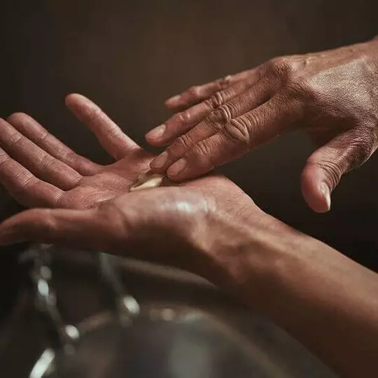 Hand & Body